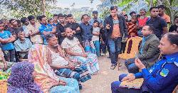 ‘লাশ তুইল্যা কি অইবো, আমার সোনার ধনরে পাইয়াম?’