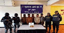 টেকনাফে ২ লাখ ইয়াবাসহ ৫ মাদক কারবারি আটক
