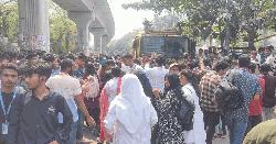 ধর্ষণ-নির্যাতনের প্রতিবাদে শাহবাগে ৩০ কলেজের শিক্ষার্থীরা