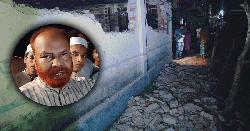 সাবেক বিএনপি নেতার প্রতিষ্ঠান ভেঙে লুটপাট চালালেন বহিষ্কৃত নেতা!