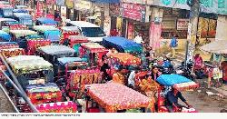 টাঙ্গাইল শহরে অতিরিক্ত অটোরিকশায় সীমাহীন যানজট