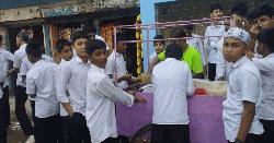 ফুটপাতের খাবারে শিক্ষার্থীদের উপচে পড়া ভিড়, বাড়ছে স্বাস্থ্যঝুঁকির শঙ্কা