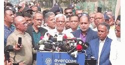 খালেদা জিয়ার স্বাস্থ্যের সর্বশেষ অবস্থা জানালেন ডা. জাহিদ