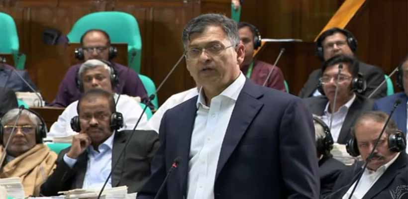 স্ত্রী পাল্টাতে পারবেন, কিন্তু প্রতিবেশী পাল্টাতে পারবেন না: স্বরাষ্ট্রমন্ত্রী