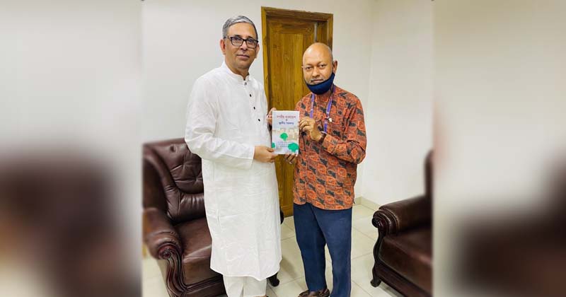 বাহাউদ্দিন নাসিমের সাথে ড. নাজমুল আহসান কলিমউল্লাহ'র সৌজন্য সাক্ষাৎ